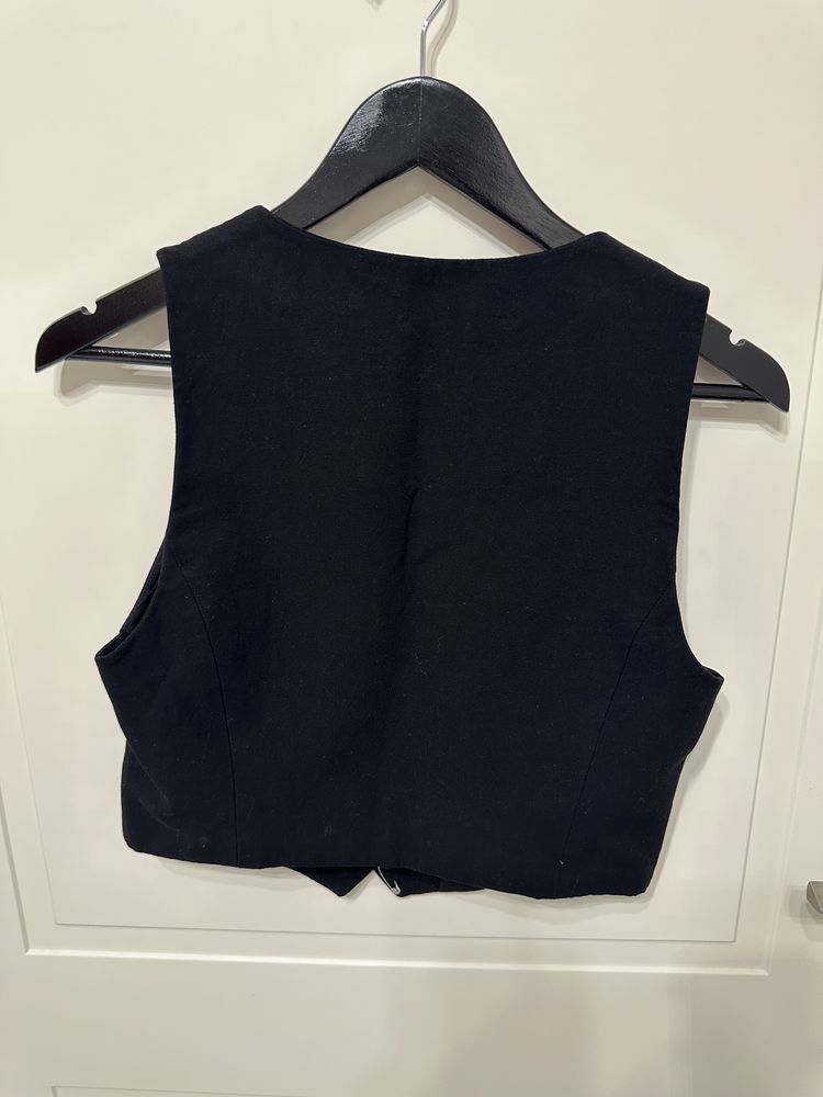 Жилет Zara, розмір XS, чорний, в ідеальному стані