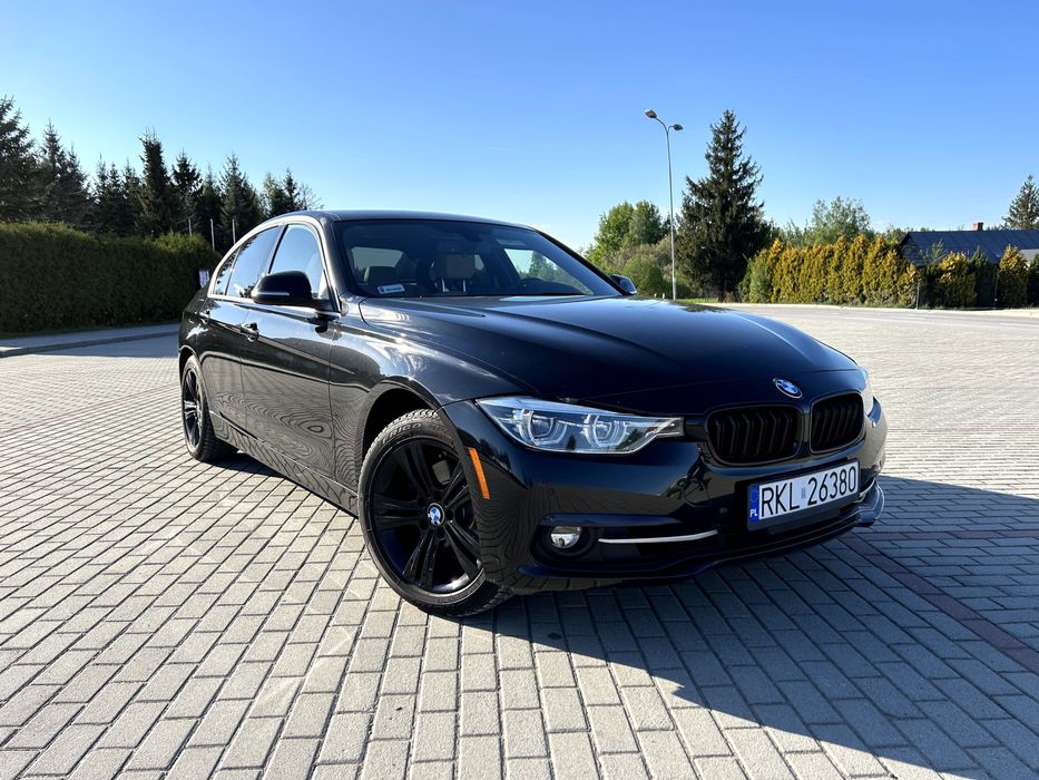 BMW Serii 3 330i xDrive Sport Line