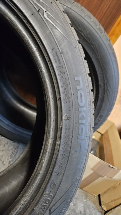 Opony 275.40.19 Nokian