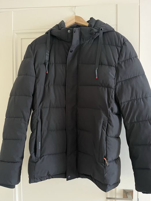 Зимова чоловіча куртка