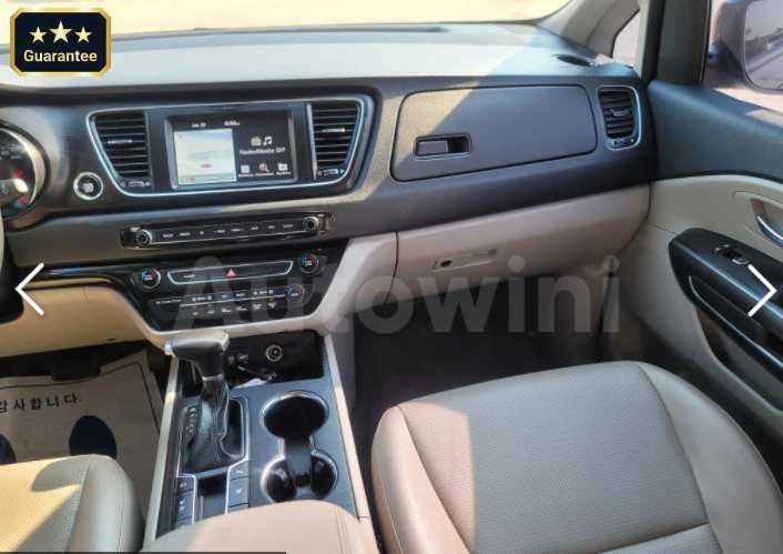 Продам Kia Carnival 2019