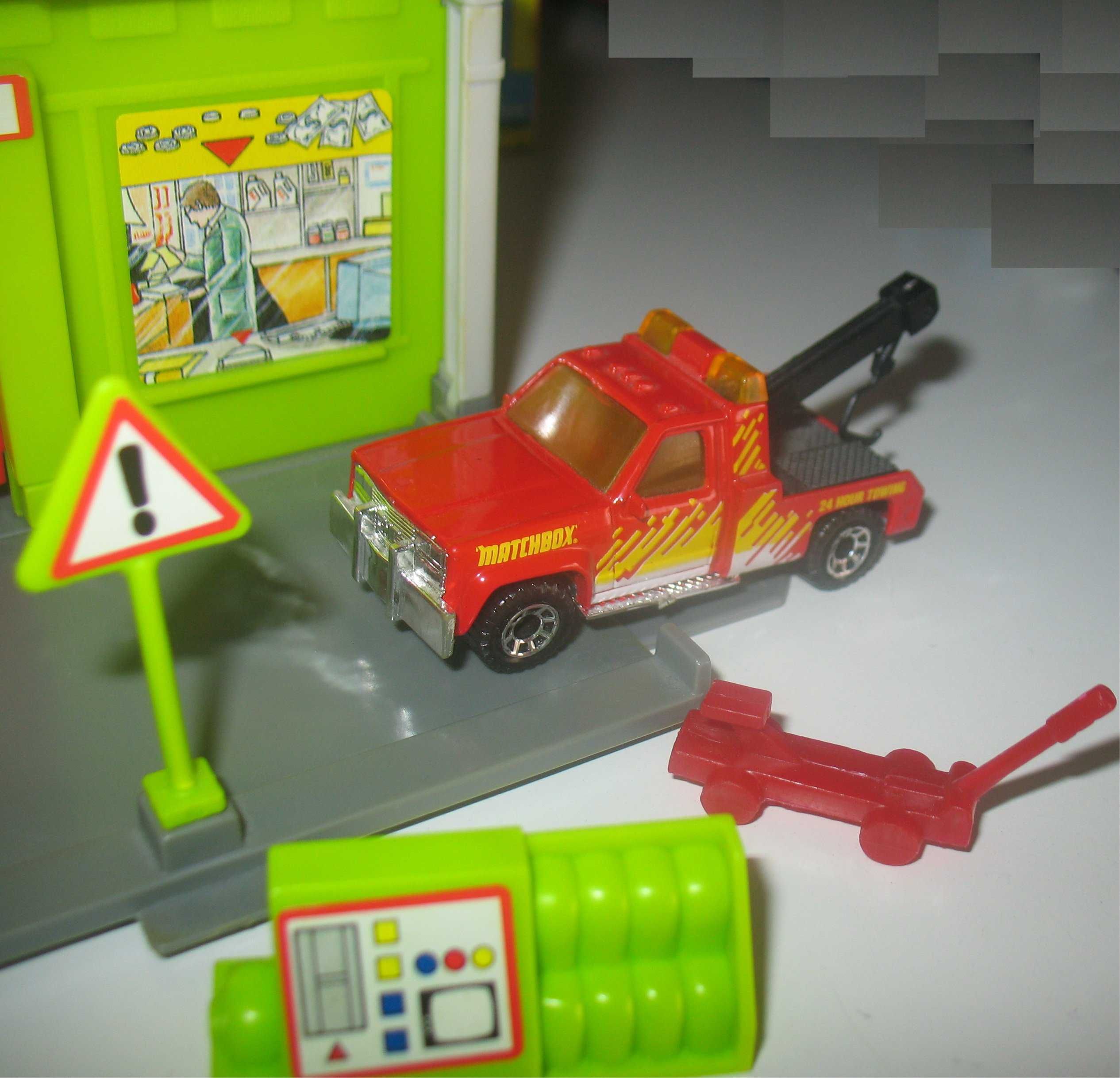 Matchbox - Motorcity - Service Center - 50672.20 (1994)