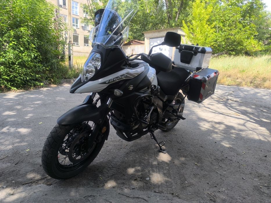 Suzuki  V  Strom