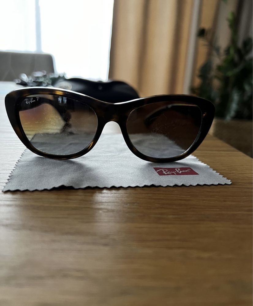 Damskie okulary RAY-BAN Polaryzacja