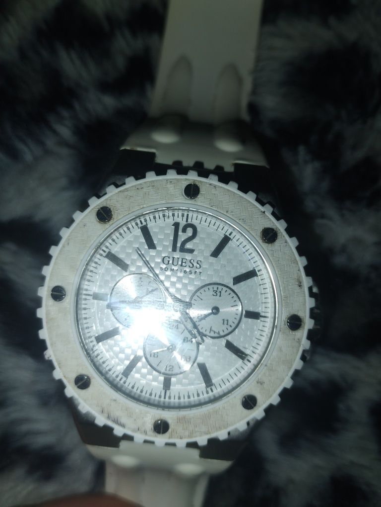 Zegarek damski guess