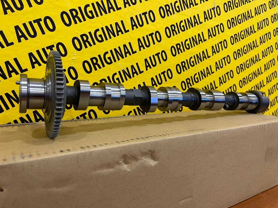 Распредвал випускний mazda 2.2d Новий Оригінал