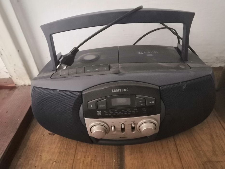 Radio samsung rcd390 na płyty CD i kasety