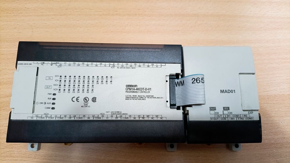 Omron CPM1A-40CDT-D-V1