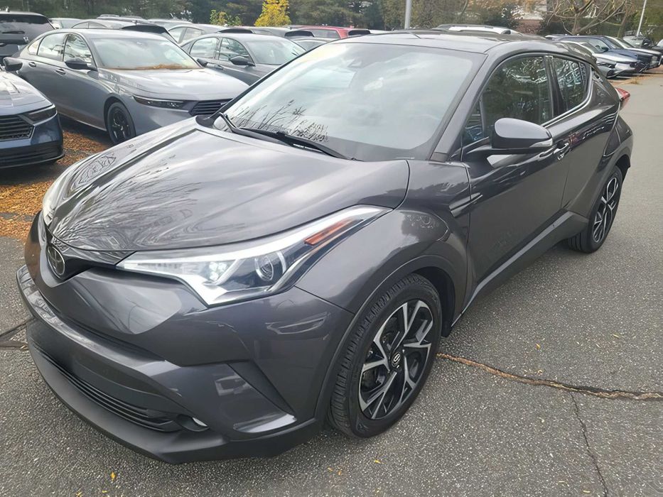 Toyota C-HR      2019