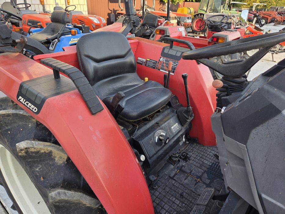 Traktorek japoński Mitsubishi MT285 28KM wspomaganie rewers 4x4