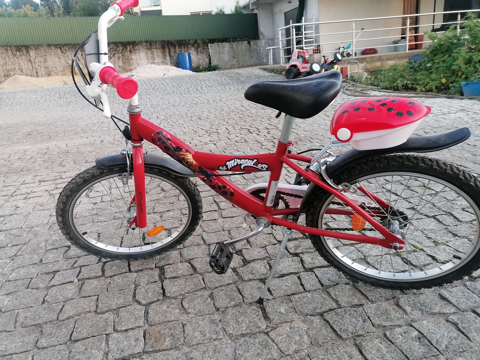 Bicicleta criança