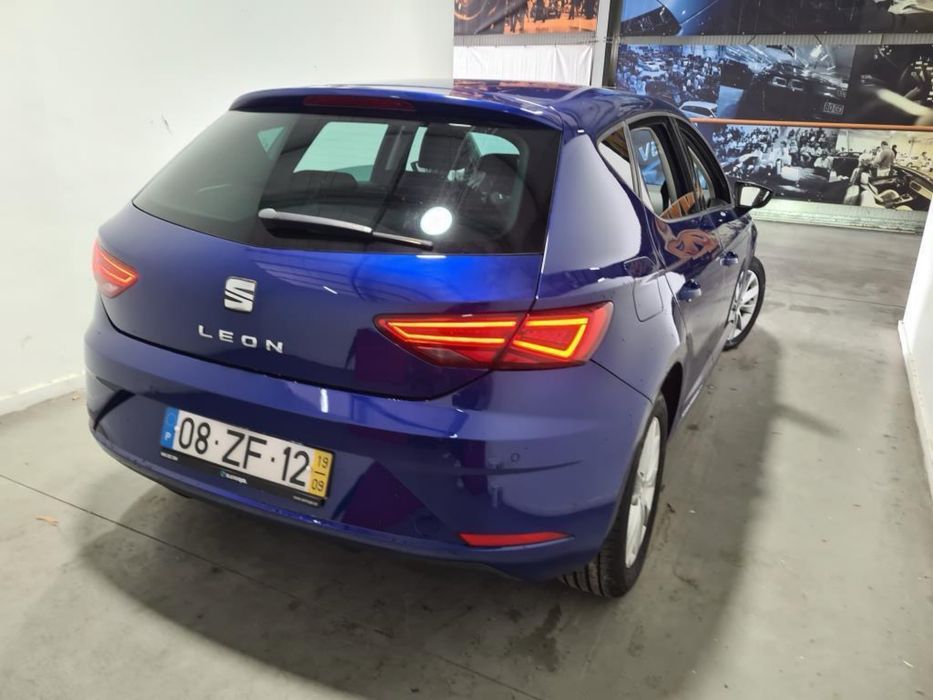 Seat Leon 2019 excelente estado