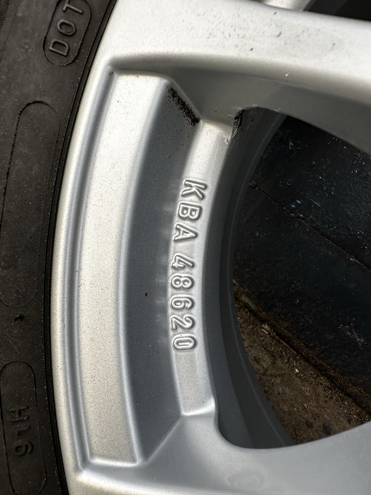 Felgi z oponami zima R15