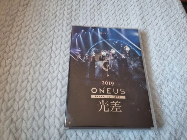 ONEUS dvd 2019 Japan 1st Live 'light difference'