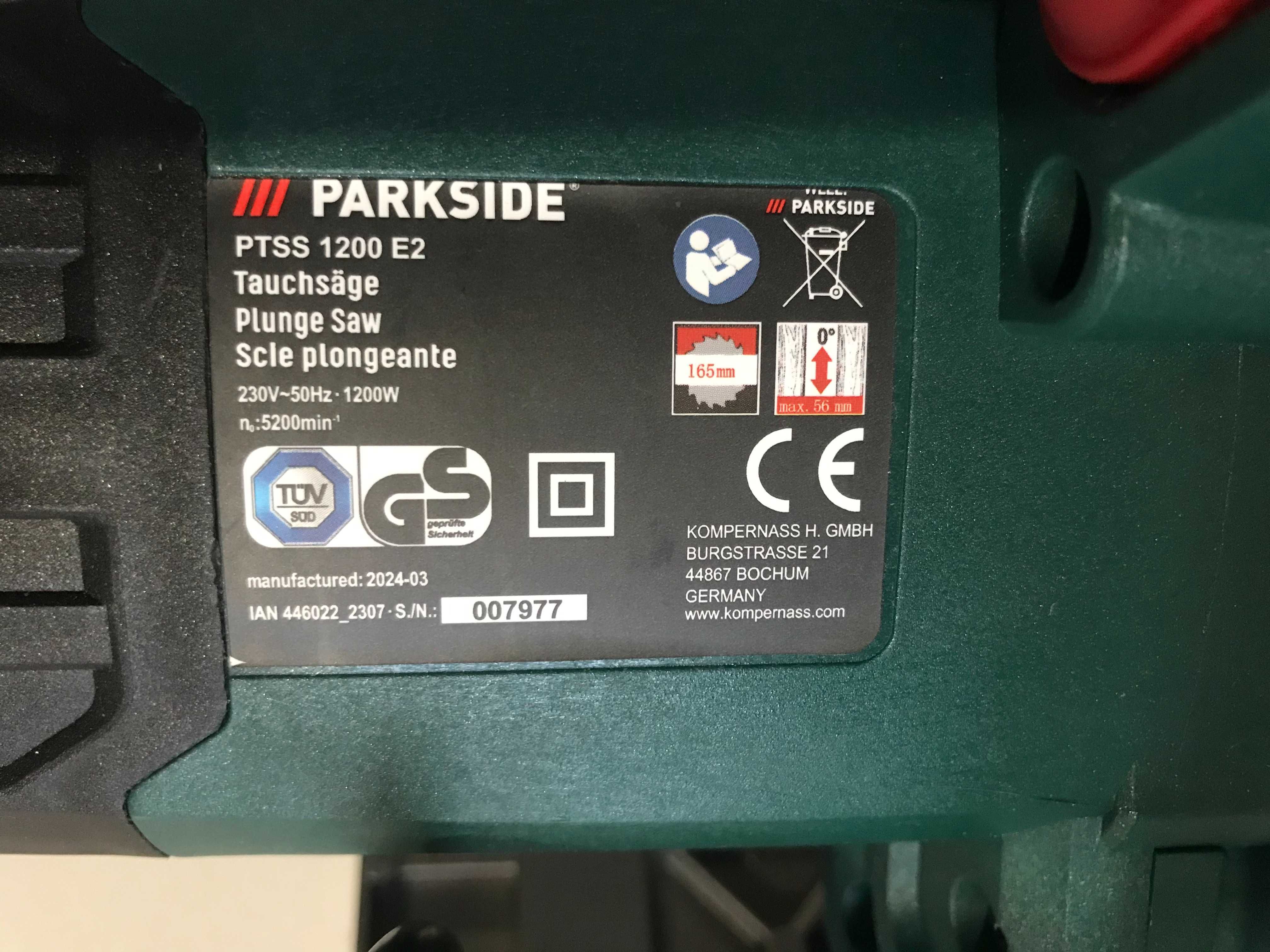 Заглибна,циркулярна пила Parkside PTSS 1200 E2,з направляючими шинами