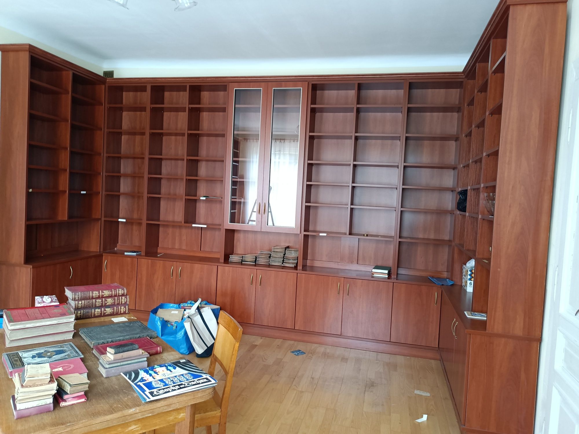 Biblioteka na wymiar