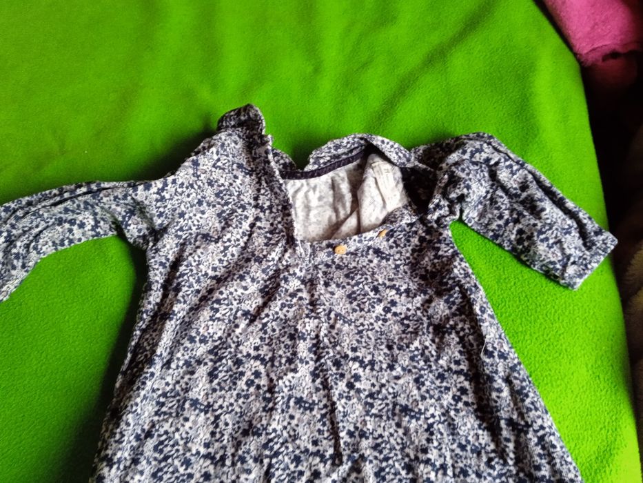 Vestido floral 9/12 meses