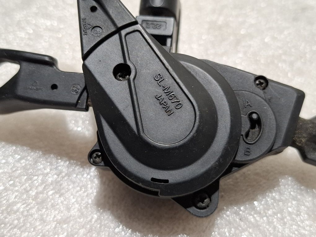 Manetka Zmiany Biegów Shimano SLX SL-M670 Obejma Dźwignia 2/3s