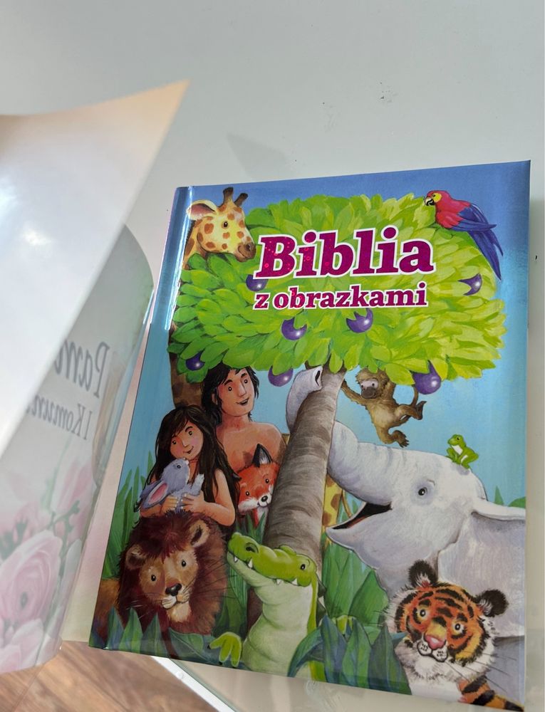 Biblia z obrazkami na prezent