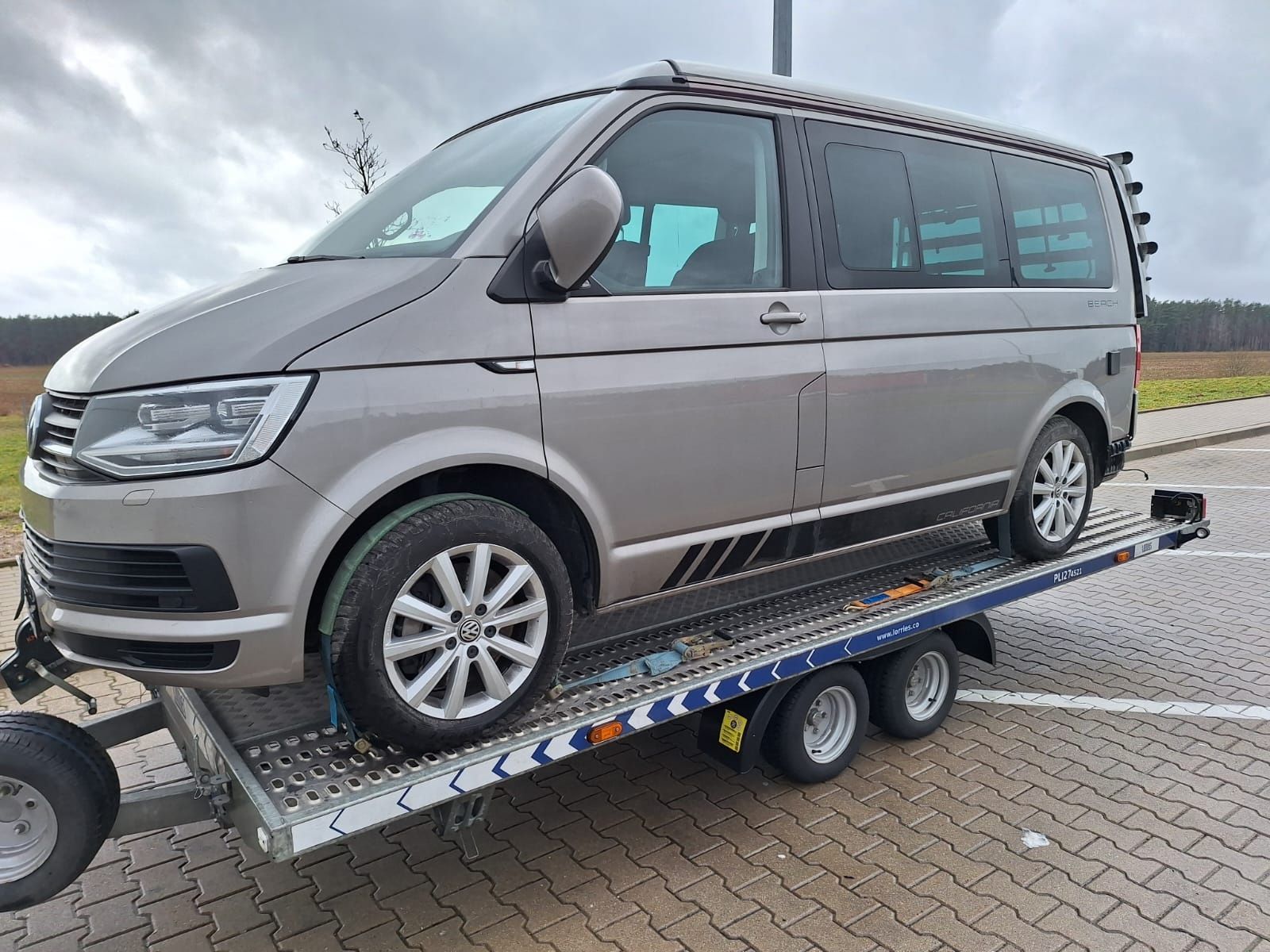 Volkswagen T6 California Beach TDI 204KM