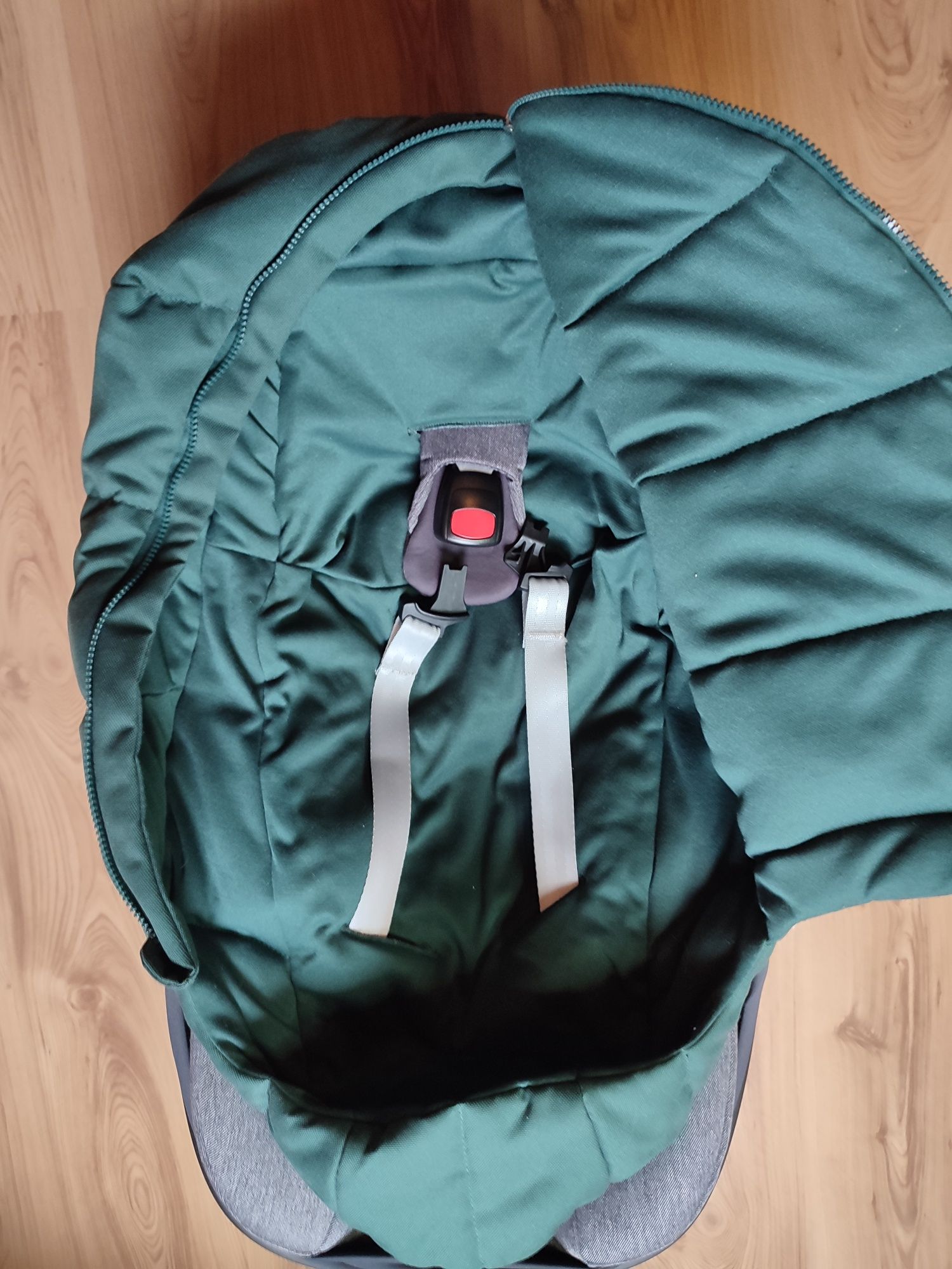 Fotelik, nosidełko maxi Cosi pebble 360 pro + śpiworek