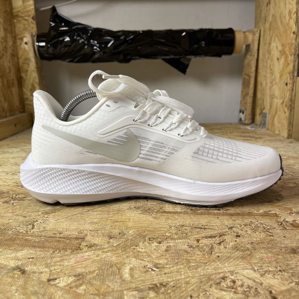 Чоловічі кросівки Nike Air Zoom Pegasus 40 White