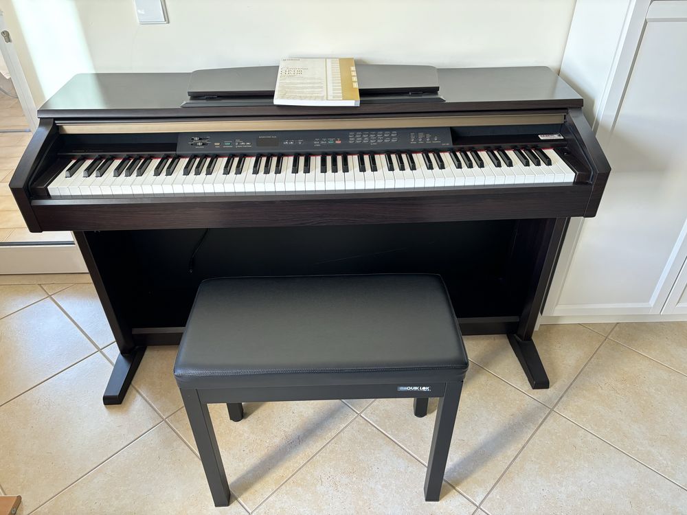 Clavinova Yamaha CLP/120