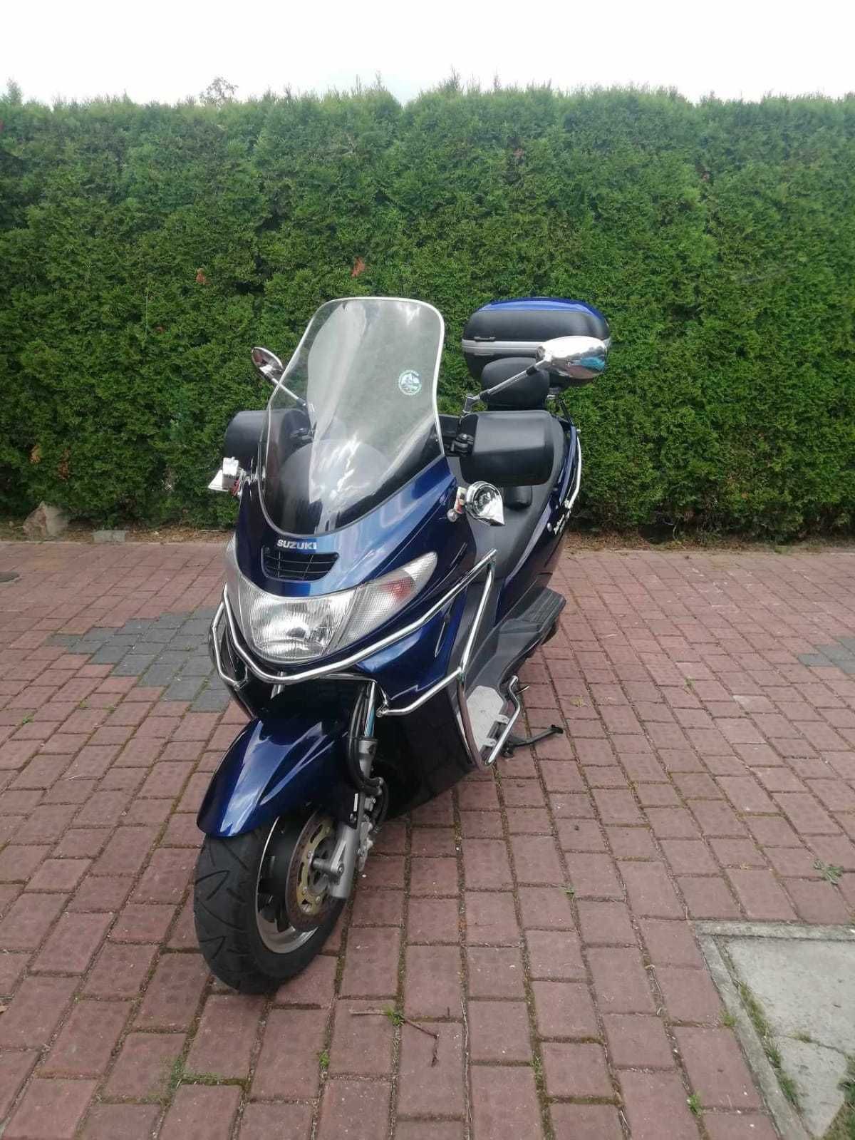 Suzuki Burgman 400