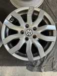 212 Felgi Aluminiowe VW volkswagen R 16 5x112 otwór 57,1 Bardzo Ładne
