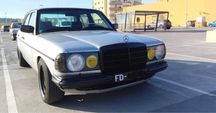 Mercedes Benz 300D w123