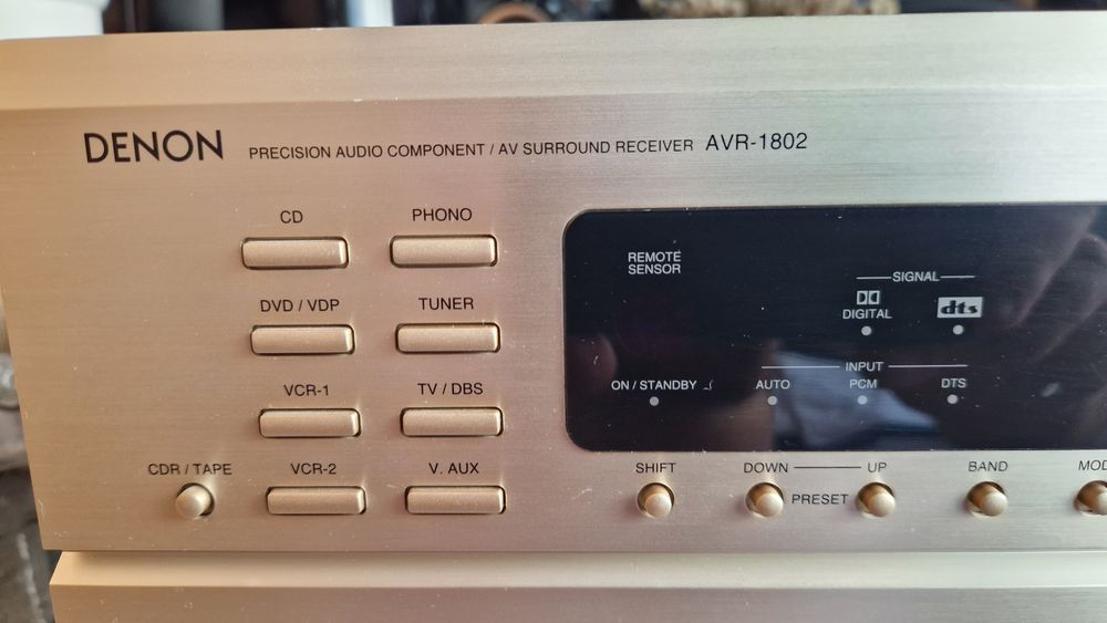 Denon AVR-1802 – Receiver Áudio/Vídeo de Alta Fidelidade