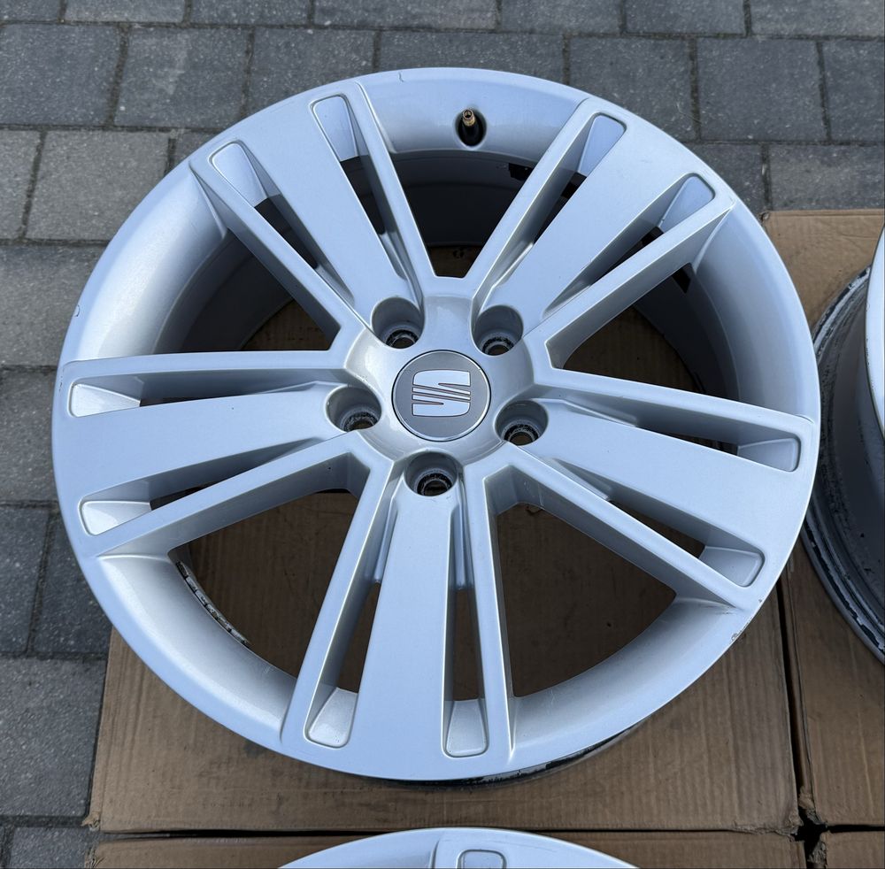 Oryginalne Felgi Seat 5x112 17" 7N5 Alhambra Sharan Passat ET39 7J