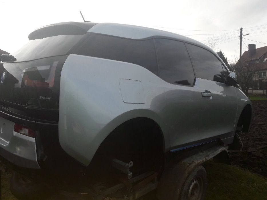 Разборка BMW i3 Запчасти Бмв і3 REX I01 бампер передний