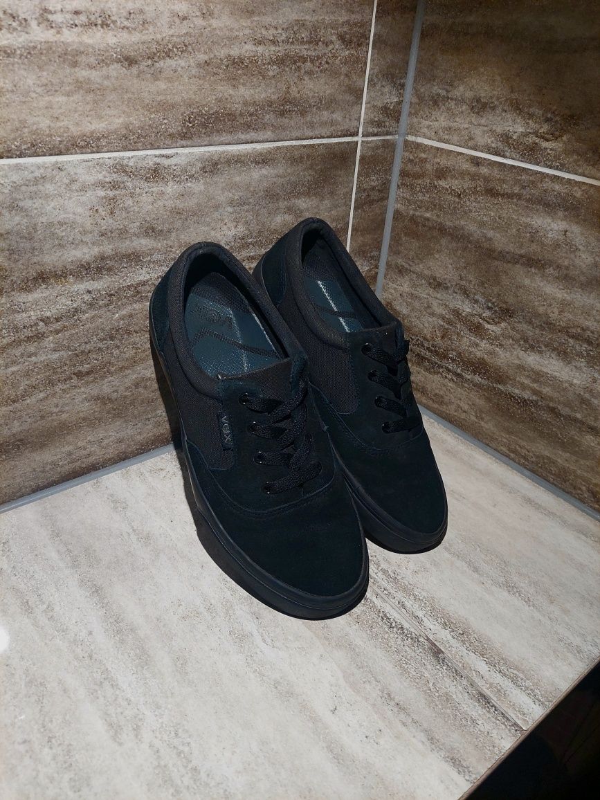 Kultowe - Vox Skateboarding shoes all black