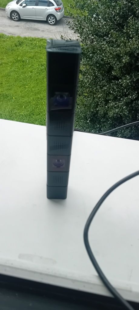 PS4 pro 1T com acessórios