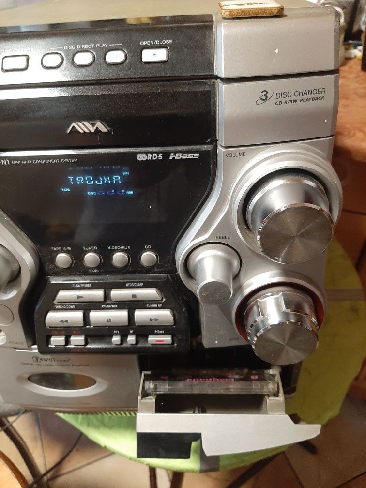 Wieża Aiwa CX,-JN1 potęga Bass radio I aux sprawne bez kolum i pilo