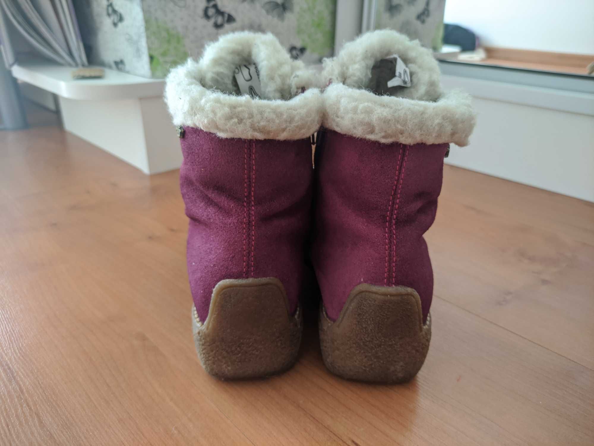 Zimowe buty dziewczęce ocieplone 100% wełną r.37