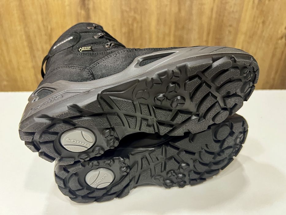 Ботинки трекинговые LOWA Gore-Tex®  Термо Vibram Германия