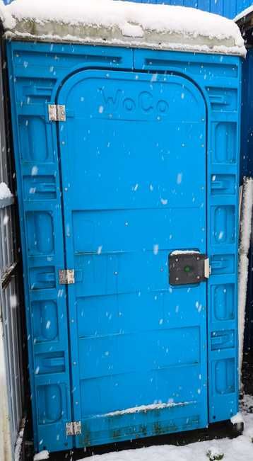 Toaleta przenośna TOI TOI