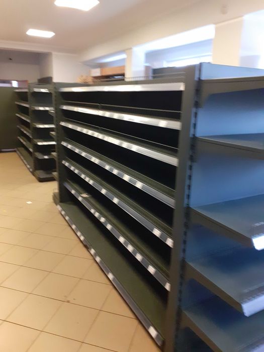 Regał sklepowy, wyposażenie sklepu