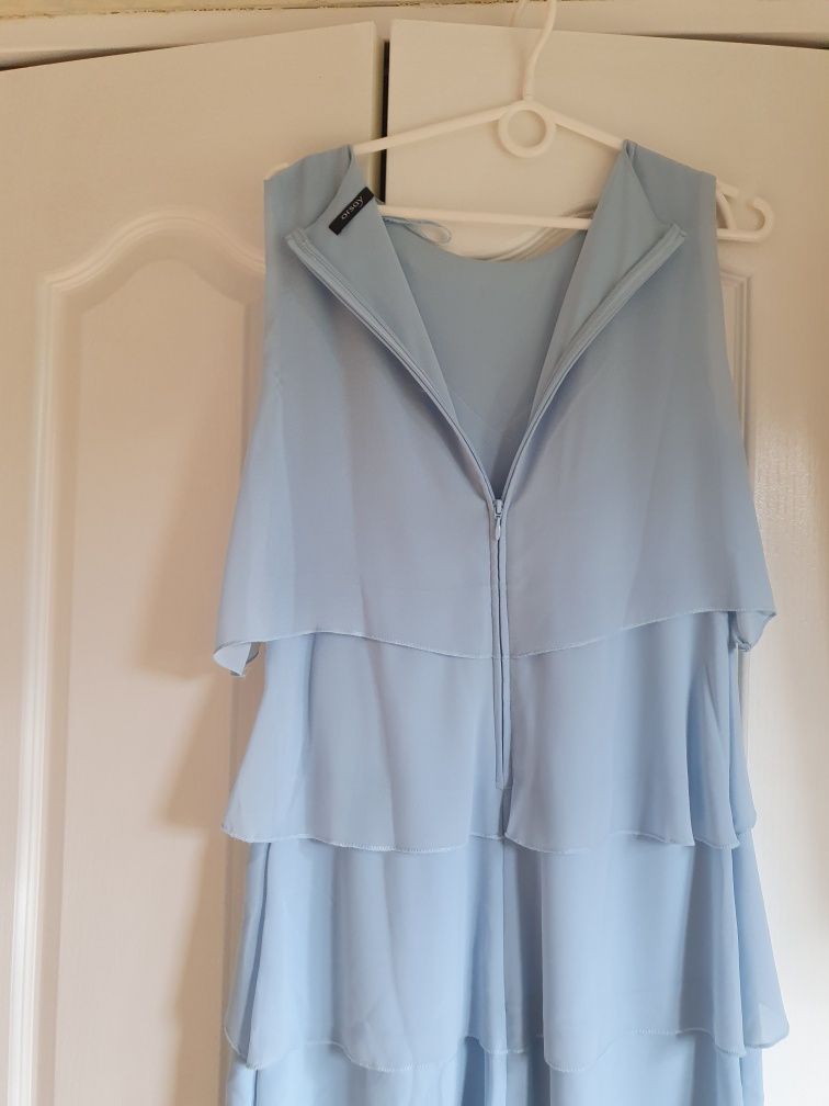 Błękitna sukienka letnia Orsay