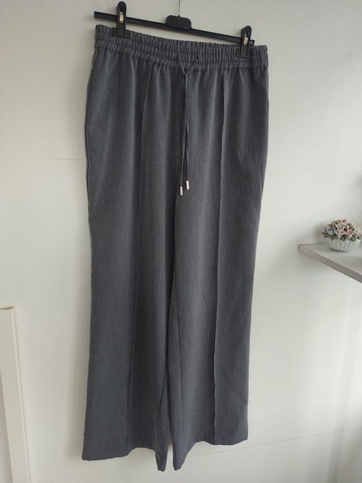 Calças pantalonas cinzentas, elegantes e confortáveis -Vilanova-Tam.40