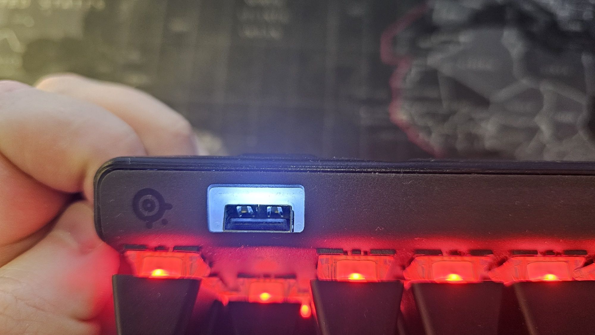 Steel series Apex Pro RGB магнитні свічі
