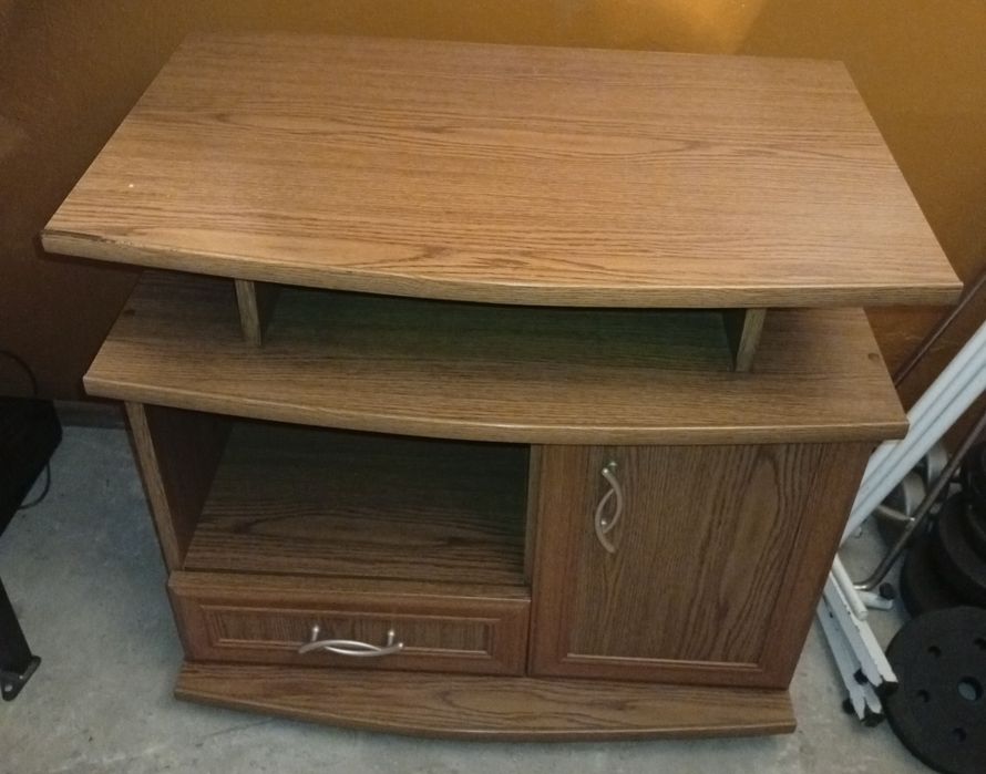Szafka pod telewizor