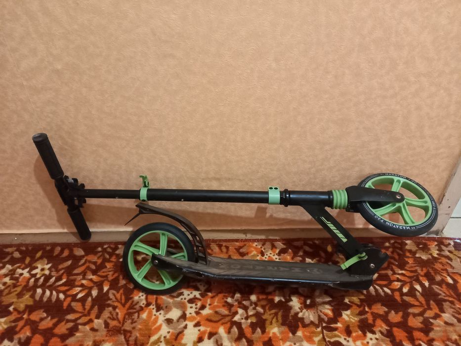 Самокат ціна 700 гр.
