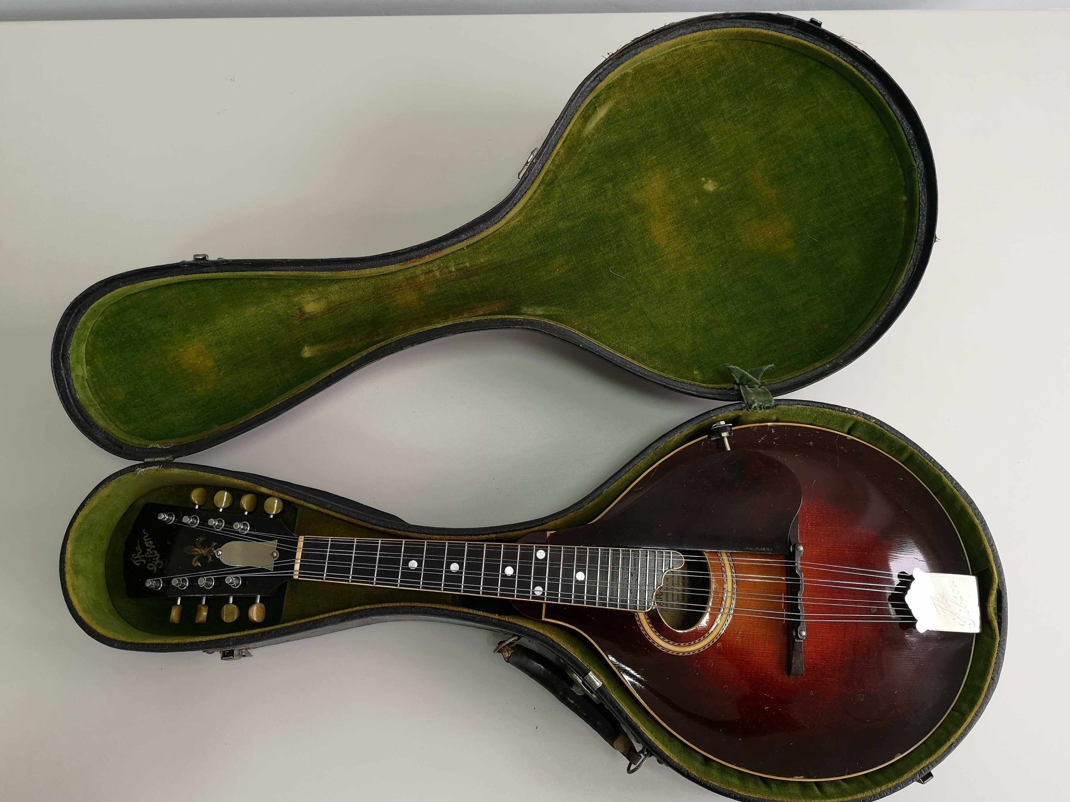 Mandolina GIBSON A-4 z 1918 roku z futerałem cudo