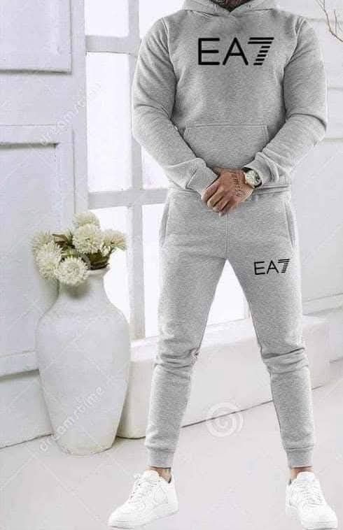 Dresy męskie Nike Puma Guess Tommy Hilfiger Boss itp