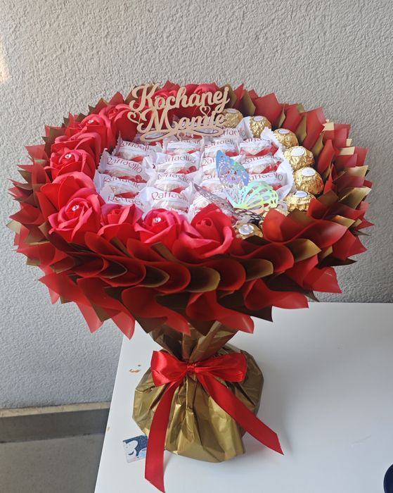 Bukiet jadalny z Rafaello i Ferrero Roscher