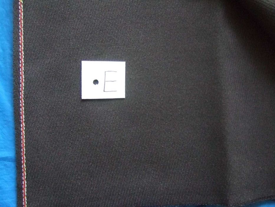 E tkanina bistor brązowy ciemny ukośne prążki kupon 112x 150 cm