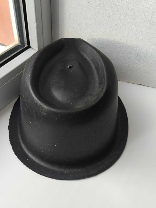 Підставка для підтримки, зберігання шляпи, капелюха